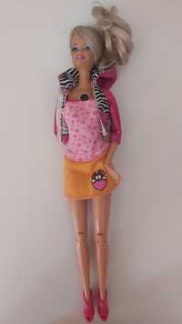 Lalka Barbie z kamerką