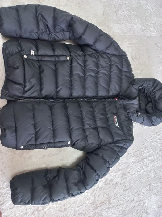 Продам новий  чоловічий пуховик