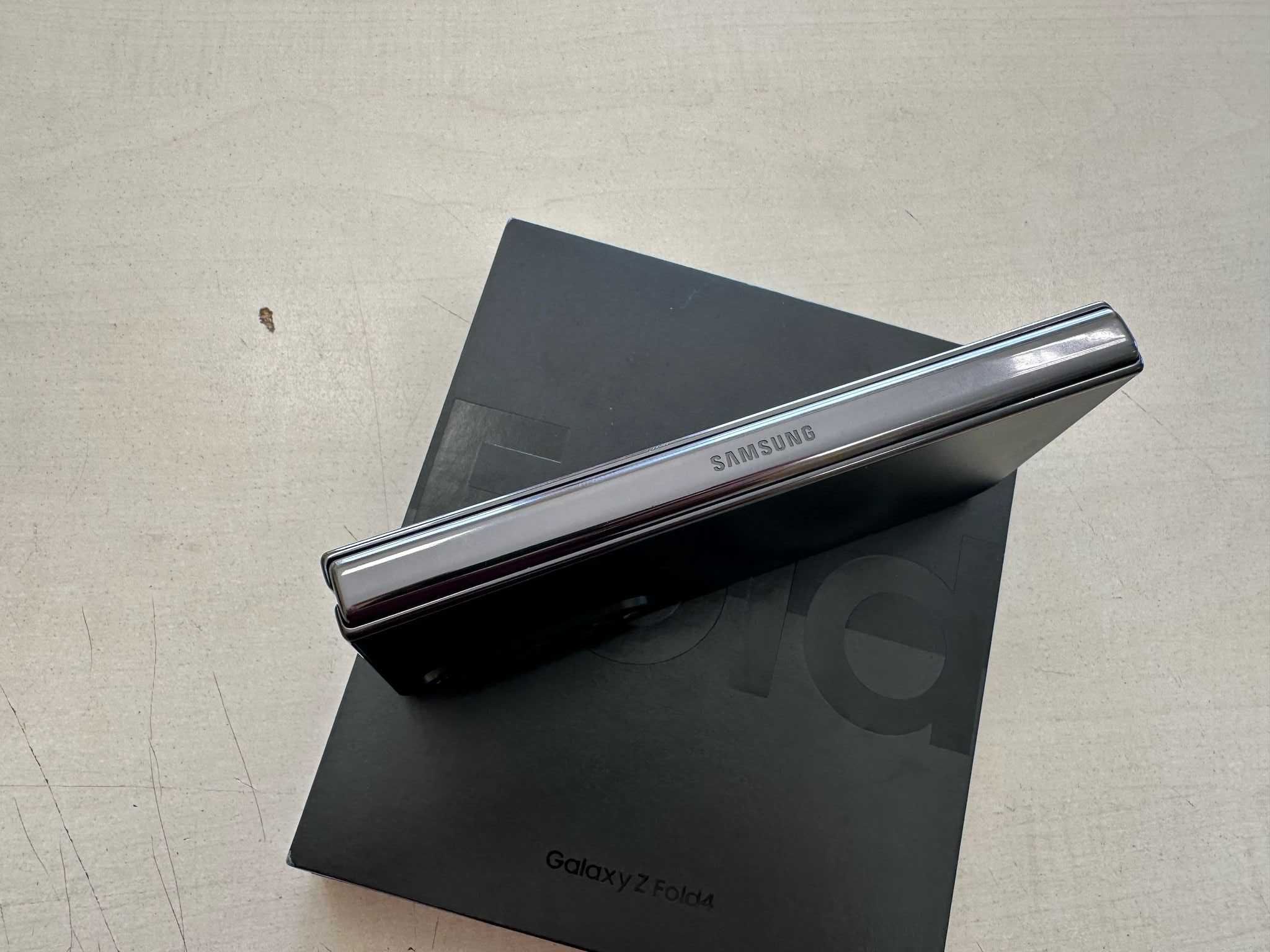 Samsung Galaxy Z Fold 4 12/256GB Czarny Górna Wilda 72
