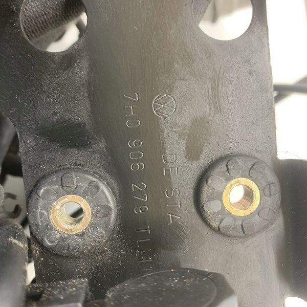 Zawór Turbiny Podciśnienia Vw T5 7H Multivan 03R