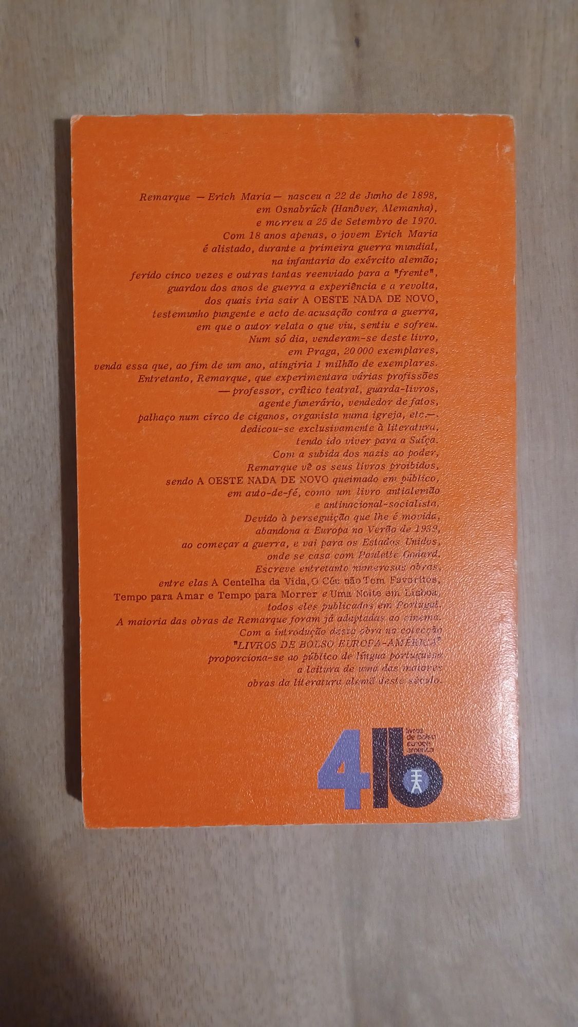 Livro "A Oeste Nada de Novo" de Erich Maria Remarque