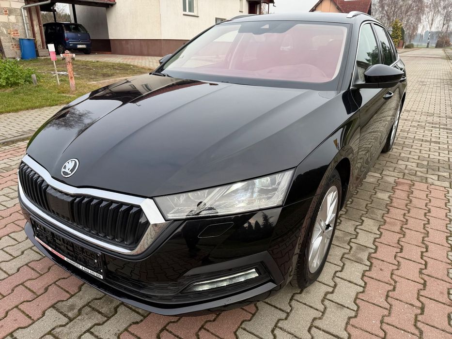 Skoda Octavia Automat hud fakrura vat 23%