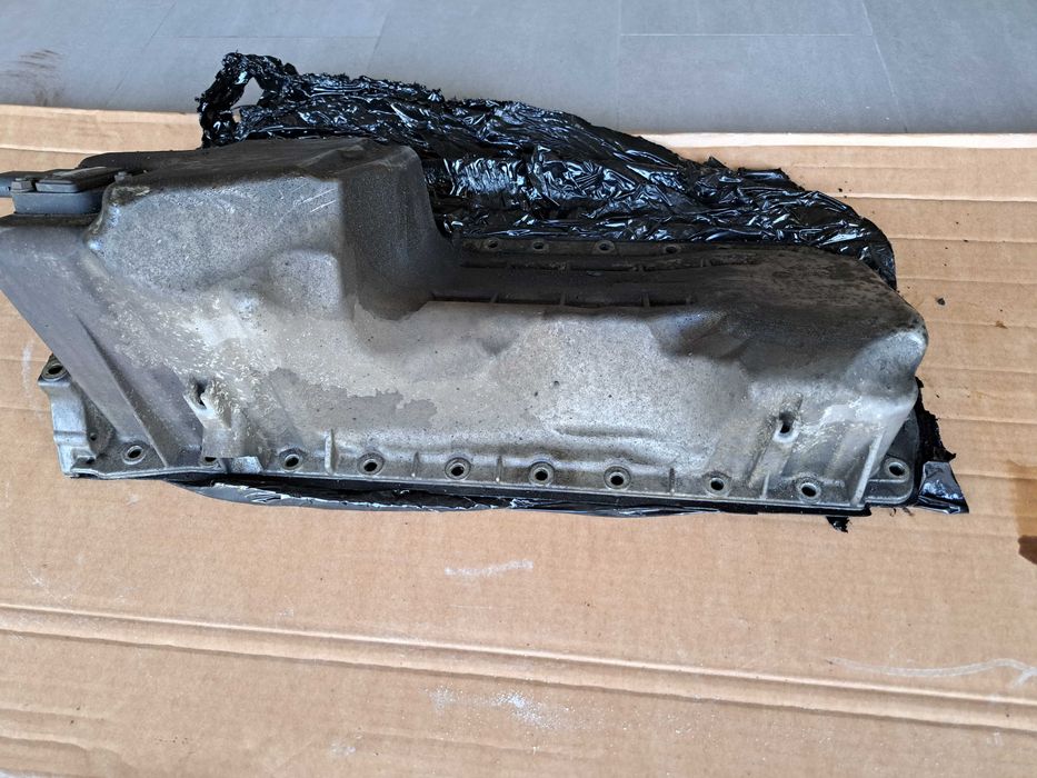 Miska oleju z czujnikiem BMW E90 325i N52B25A