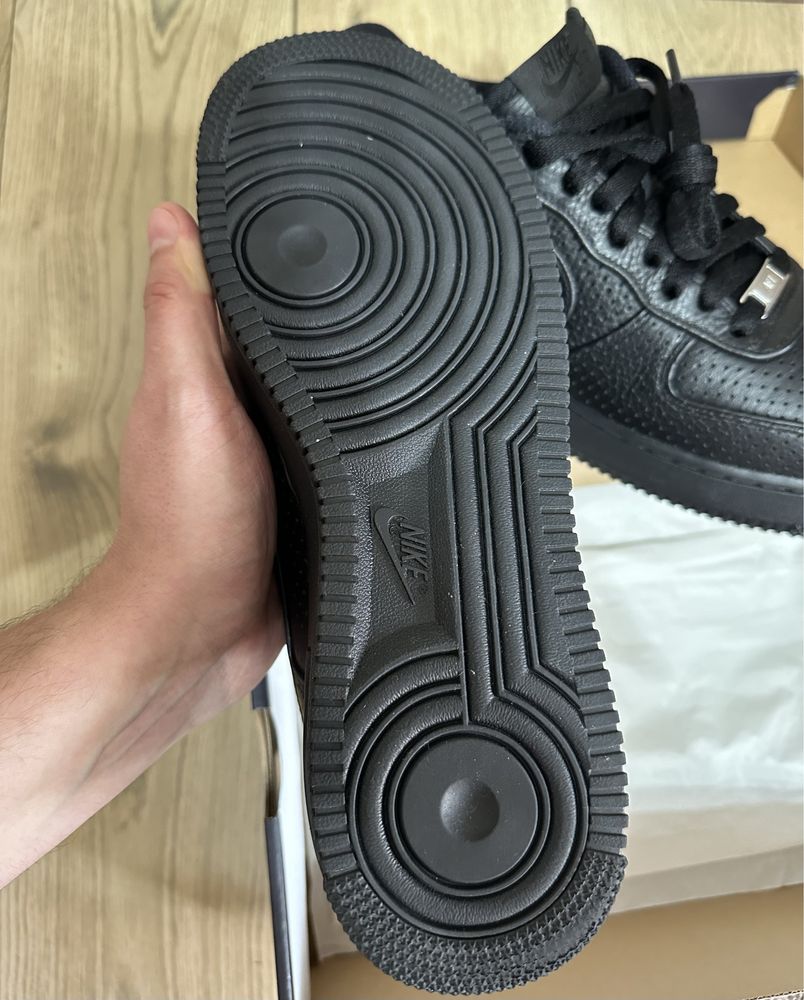Nike Air Force 1 SP Perforated black - HF8189-001