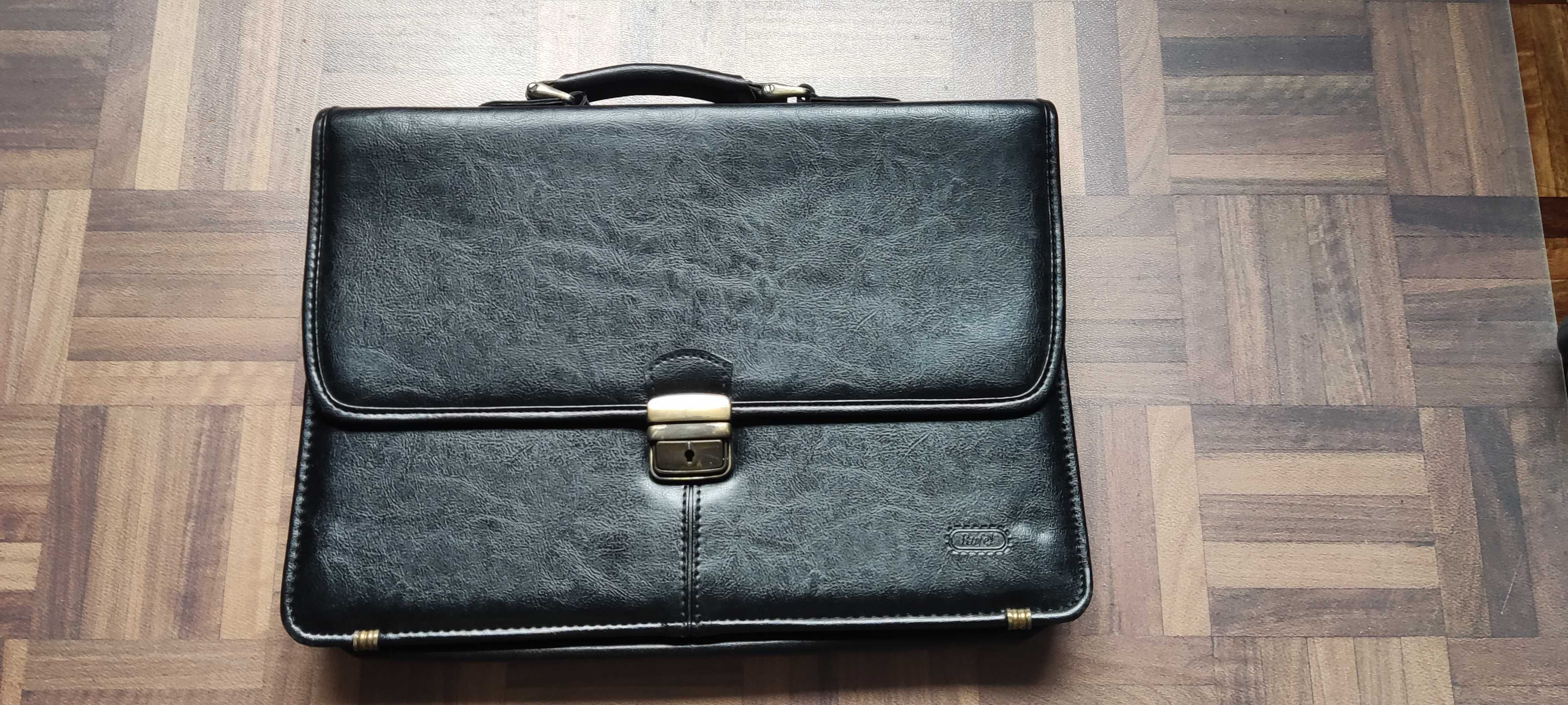 Malas Documentos em Pele Genuína Portugal Homem [Usadas]