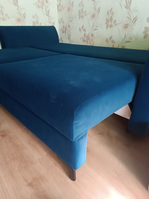 Kanapa z funkcją spania welur