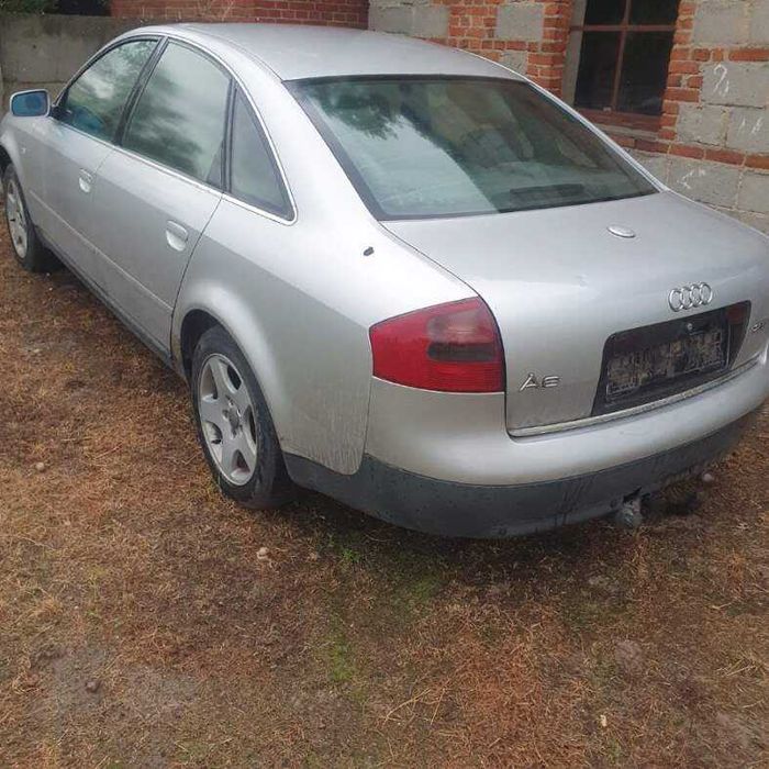 Audi A6 C5 2.5 tdi 150KM sedan kolor srebrny przeznaczony na części