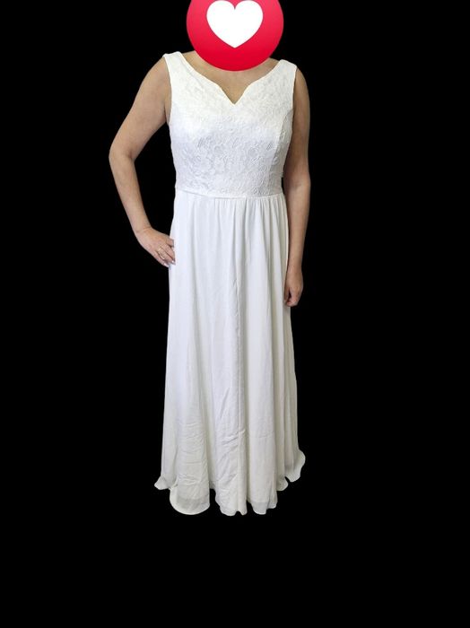 Suknie ślubna raz założona do przymiarki .