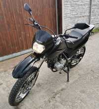 Honda XR 125. Rok 2005