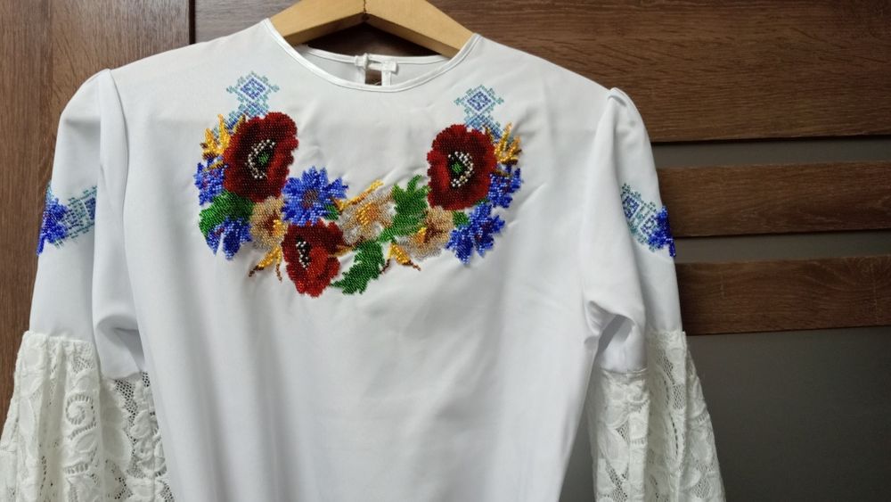 Вишиванка з спідницею