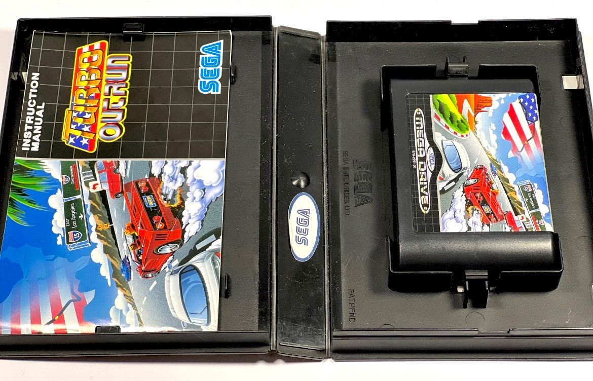 Turbo Out Run OutRun Sega Mega Drive