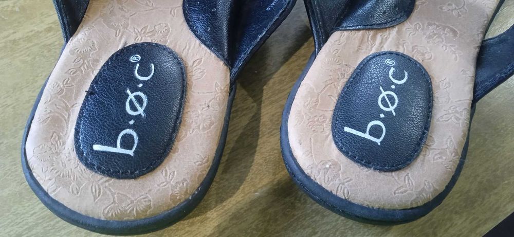 B.O.C klapki nowe