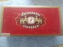 Oryginalne kolekcjonerskie  pudełko na cygara/papierosy vintage