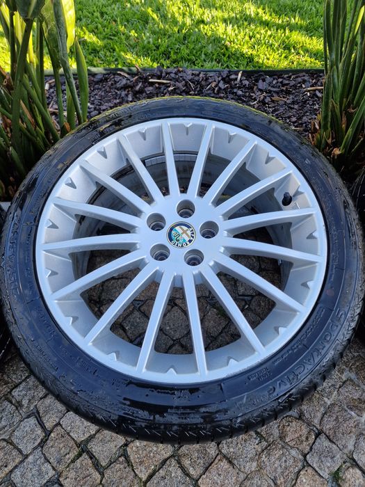 Jantes Alfa Romeo 17'' Toora 5x98