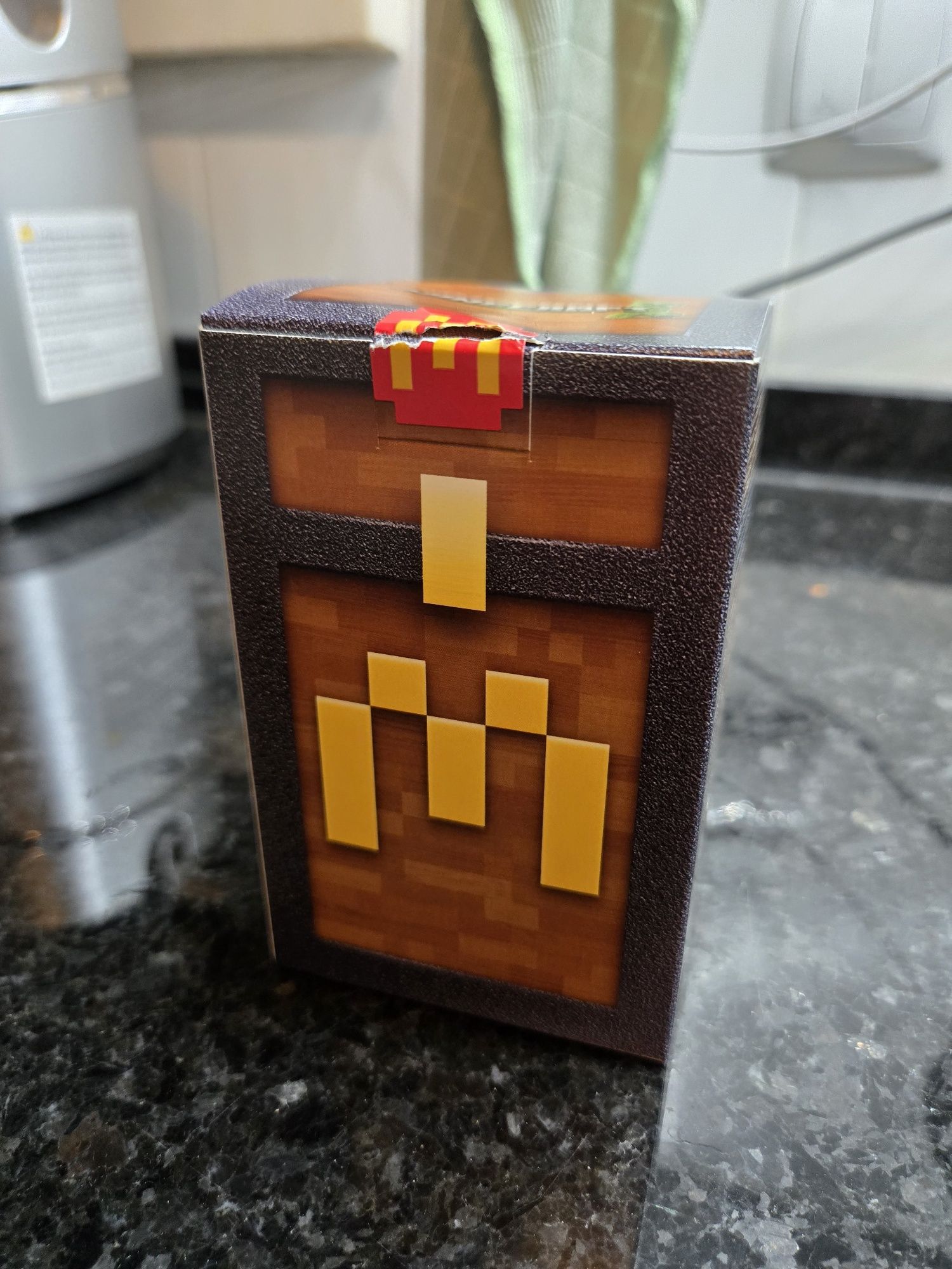 Brinquedo Minecraft do McDonald's