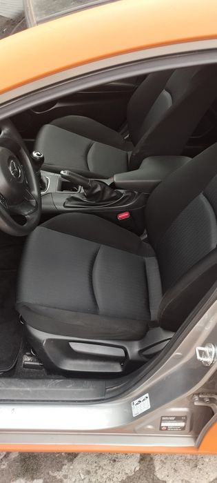Mazda 3 Benzyna 1.5 Skyactiv