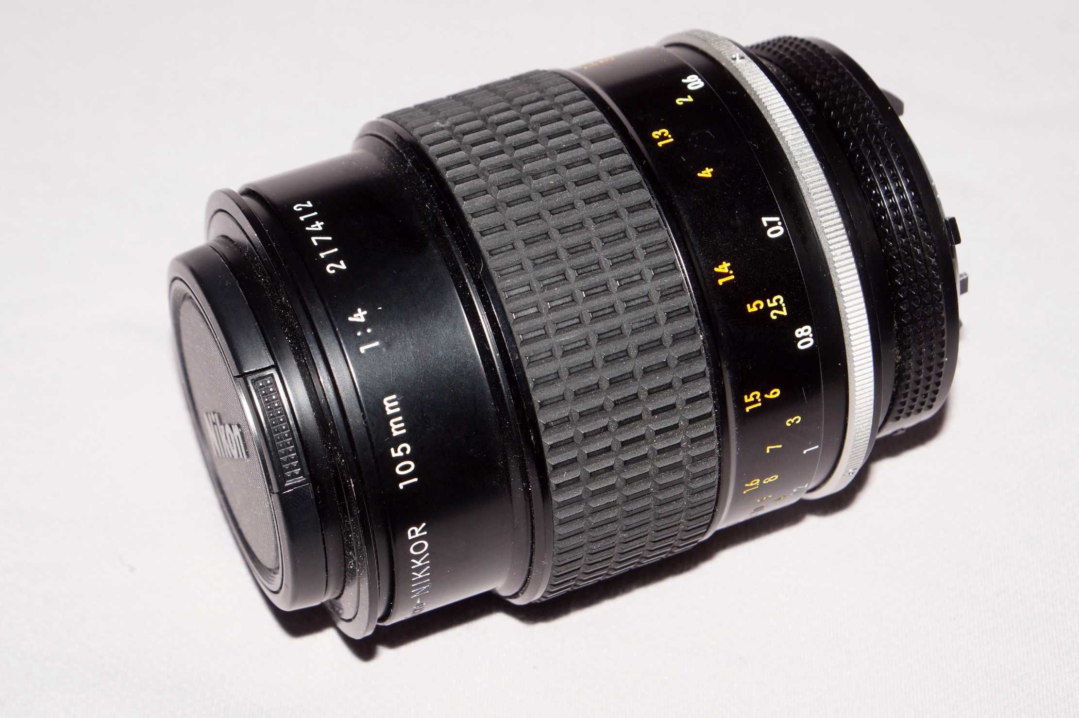 Nikon 105mm f/4 Nikkor-Micro