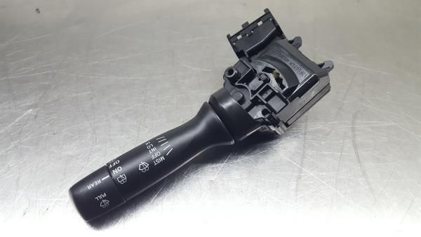 Manípulo do limpa vidros TOYOTA Yaris (_P9_)