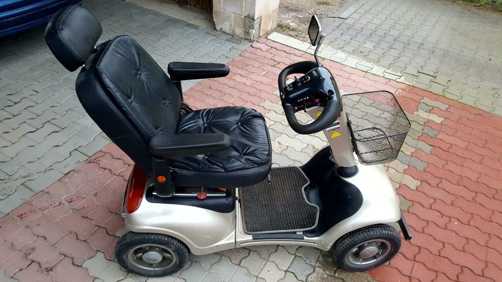 Shoprider Deluxe wózek elektryczny inwalidzki