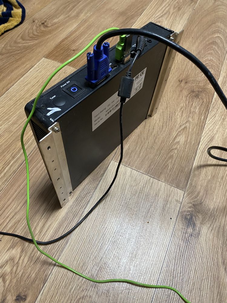 Мини компьютер, НЕТТОП Atom 1.8 GHz