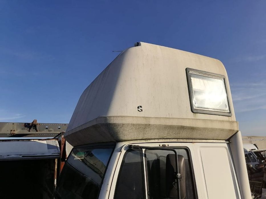 MAN L2000 LE  kabina sypialna kurnik na dach