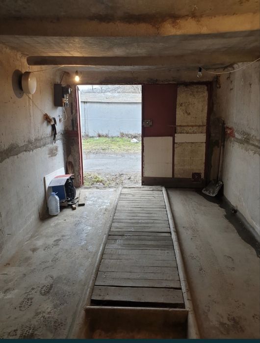 Продам гараж а/к Молодежный