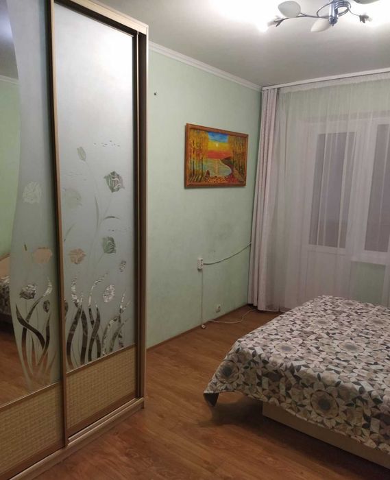 Аренда квартира 3 комнаты, 1 єтаж  1 Таврический  Сдам квартиру