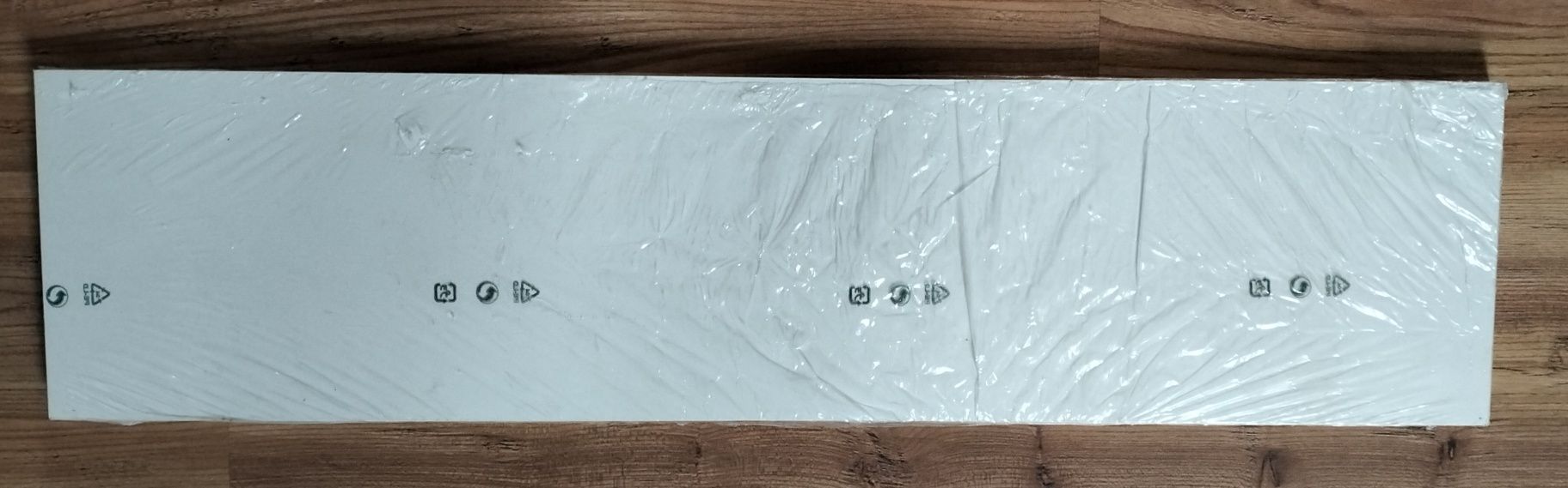 Półka wisząca biała ikea