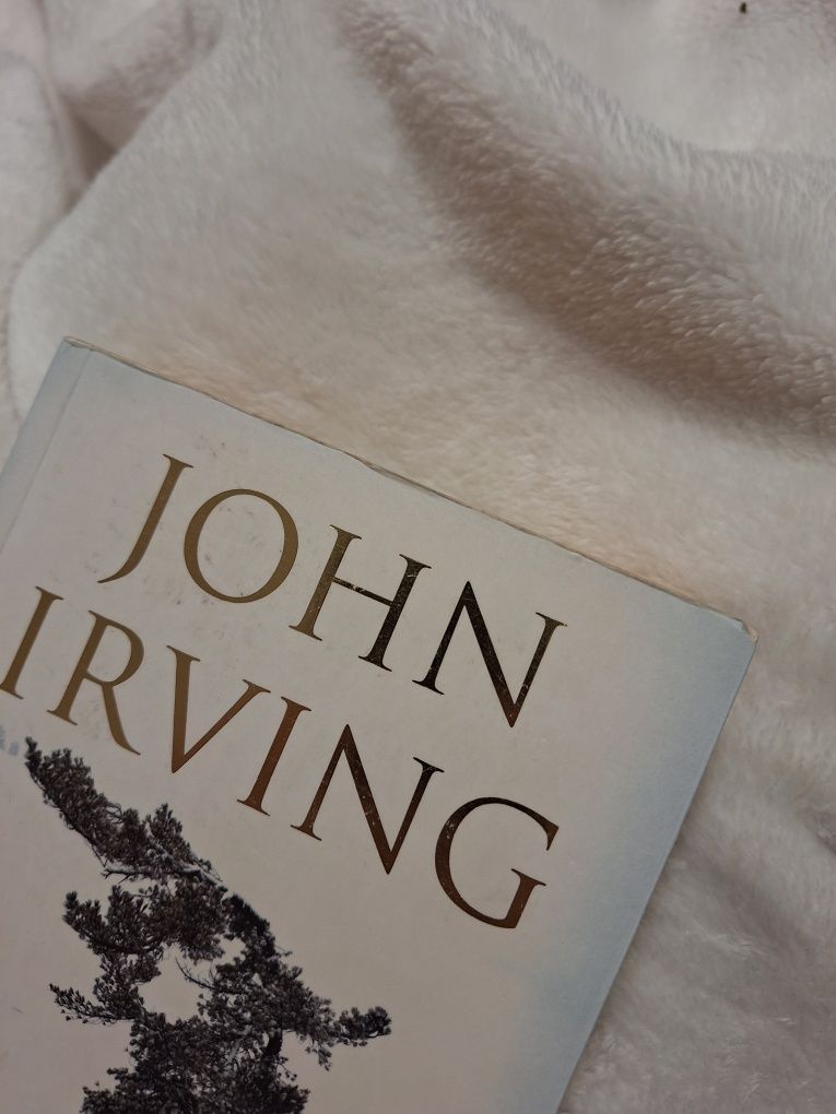 John Irving- Ostatnia noc w Twisted River książka
