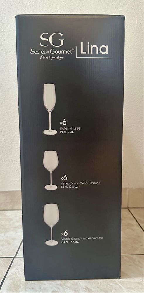 Conjunto de 36 copos com pé NOVOS (vinho, água e champanhe)