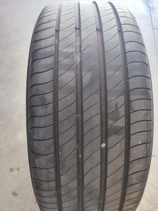 1 Pneu usado Michelin 235/50 R19 103V de 2023