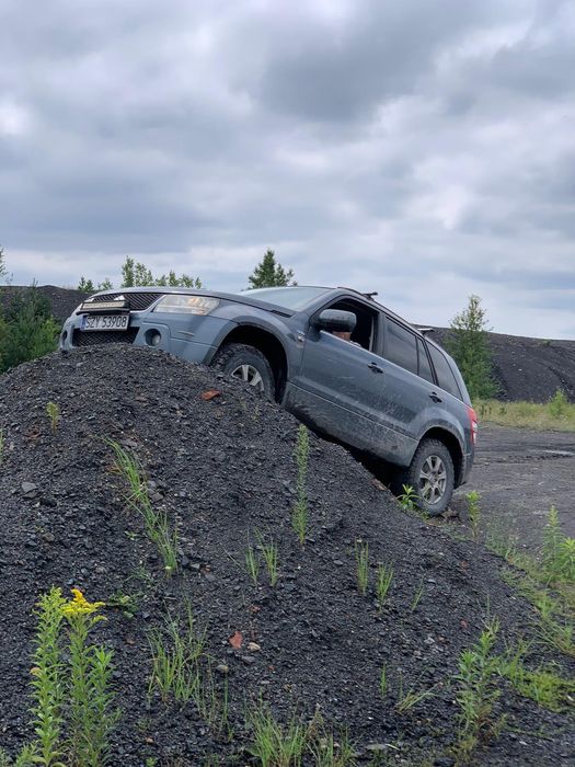 Suzuki Grand Vitara II 4x4 off road