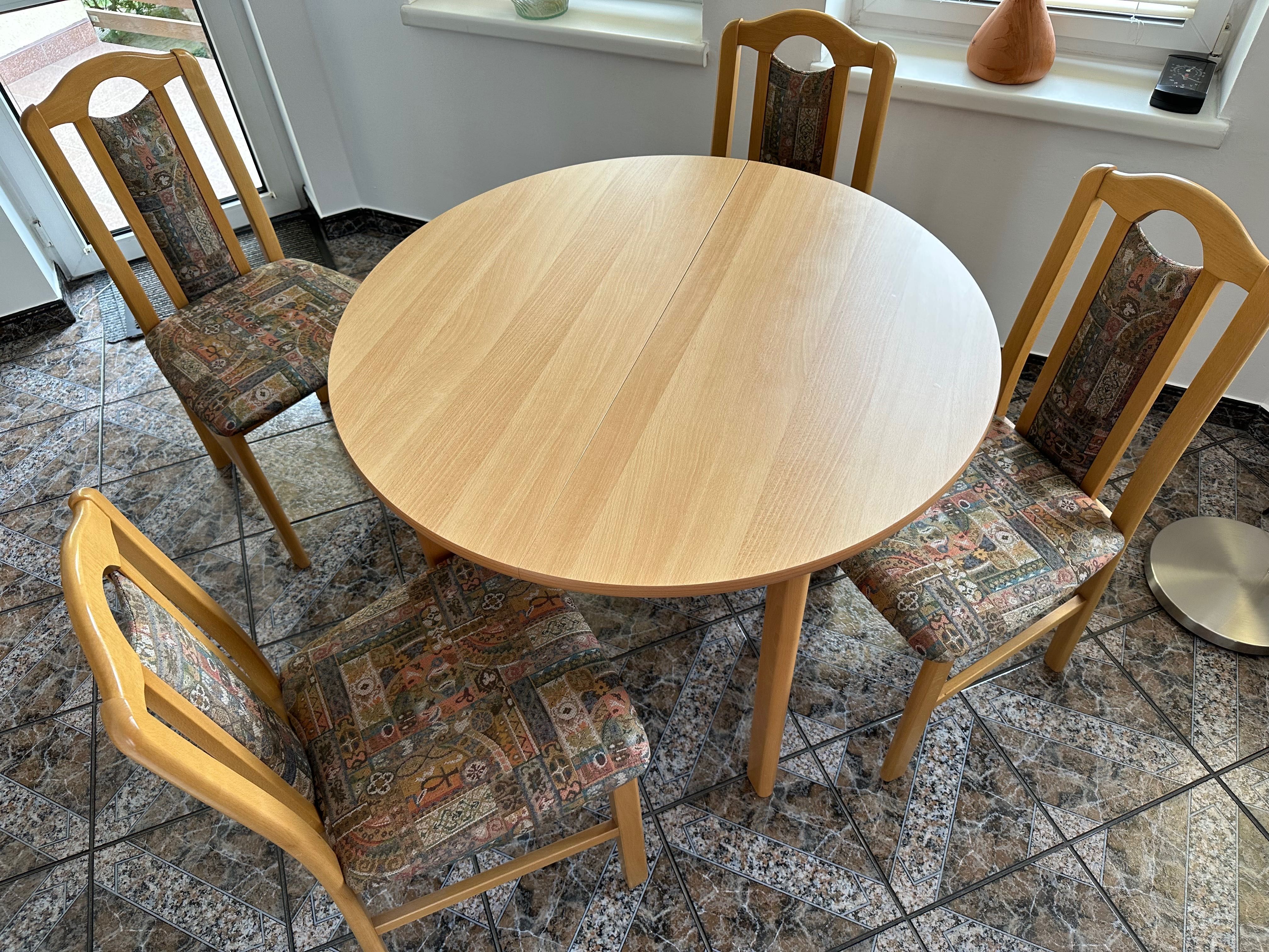 Stół okrągły rozkładany z 4 krzesłami