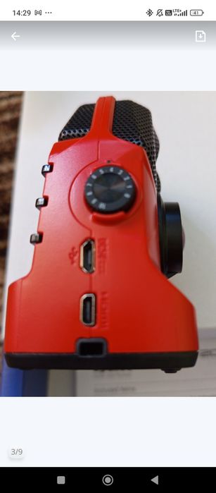 Zoom Q2N limited Edition RED