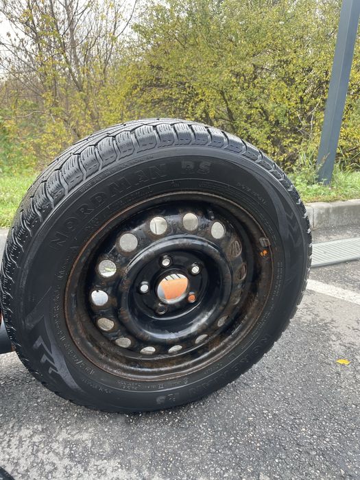 Зимние Колеса Шины с дисками 195 65 15 114.3 Nokian