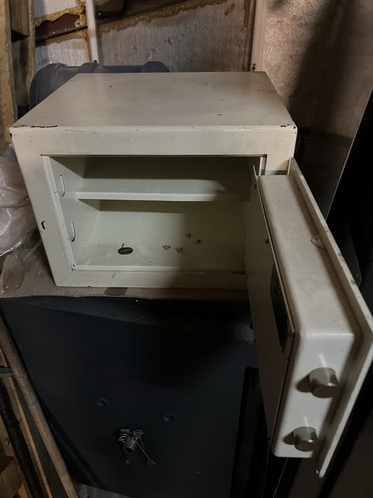 Сейф Stahlshrank вогнетривкий німецький без замка