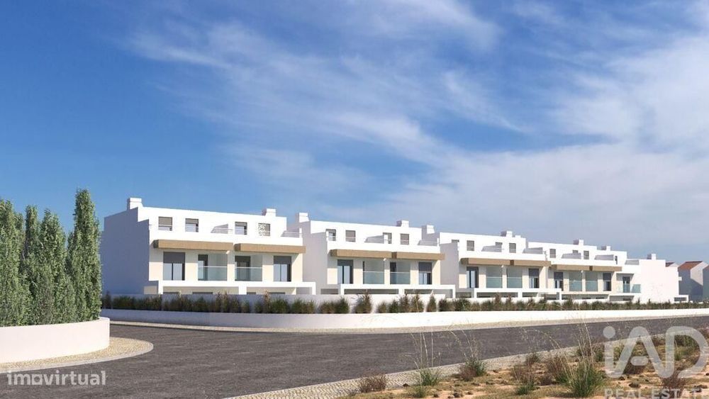 Casa / Villa T3 em Vila Nova de Cacela de 238,00 m2