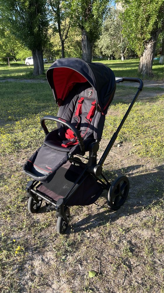 Коляска Cybex 2в 1 Priam Lux Ferrari Victory Black