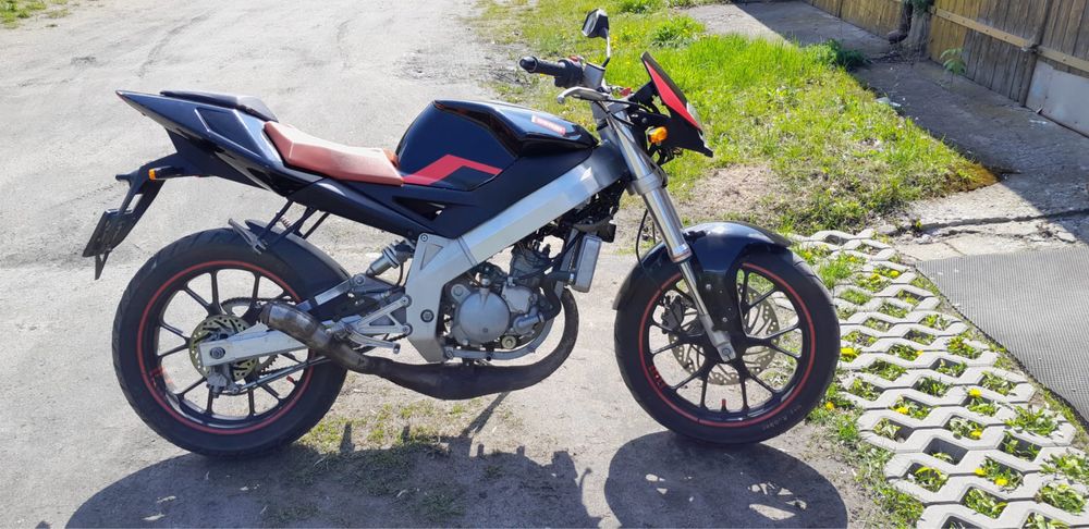 Derbi gpr 50 nude