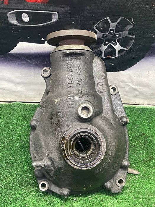 Роздатка міст передній  BMW X3 E83 3.0d 12590590