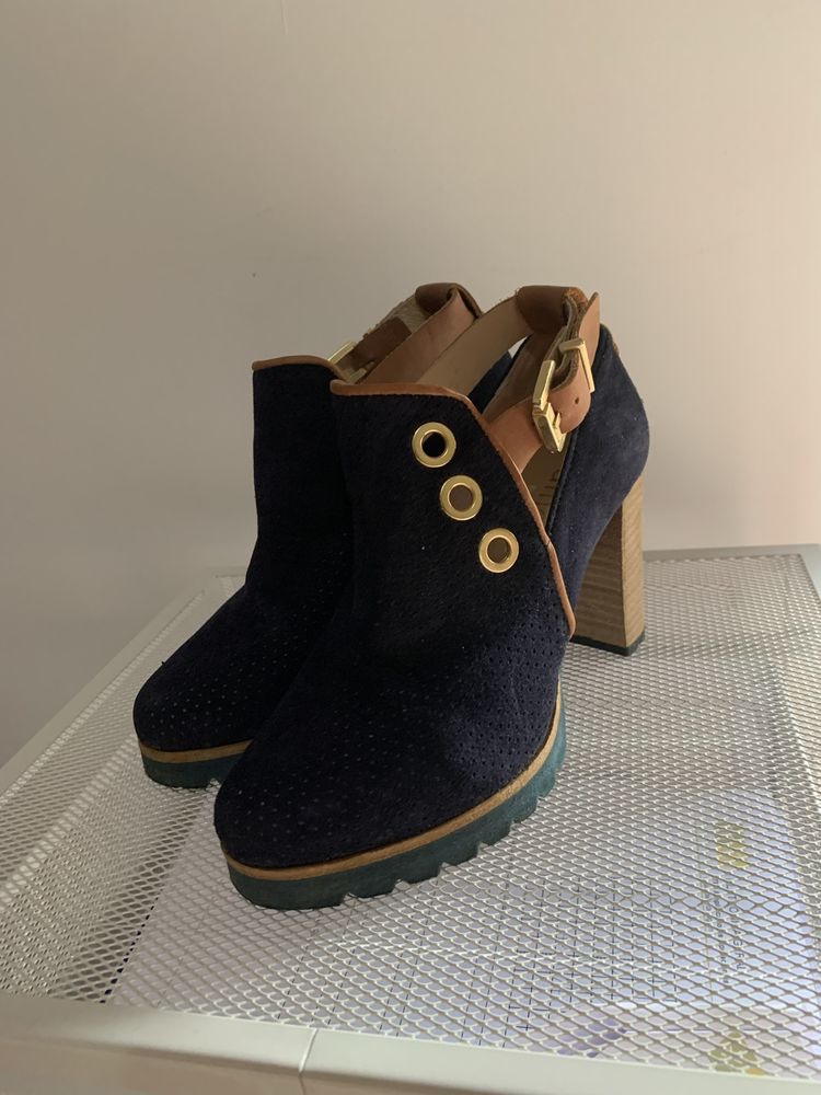 Sapato/Bota Azul