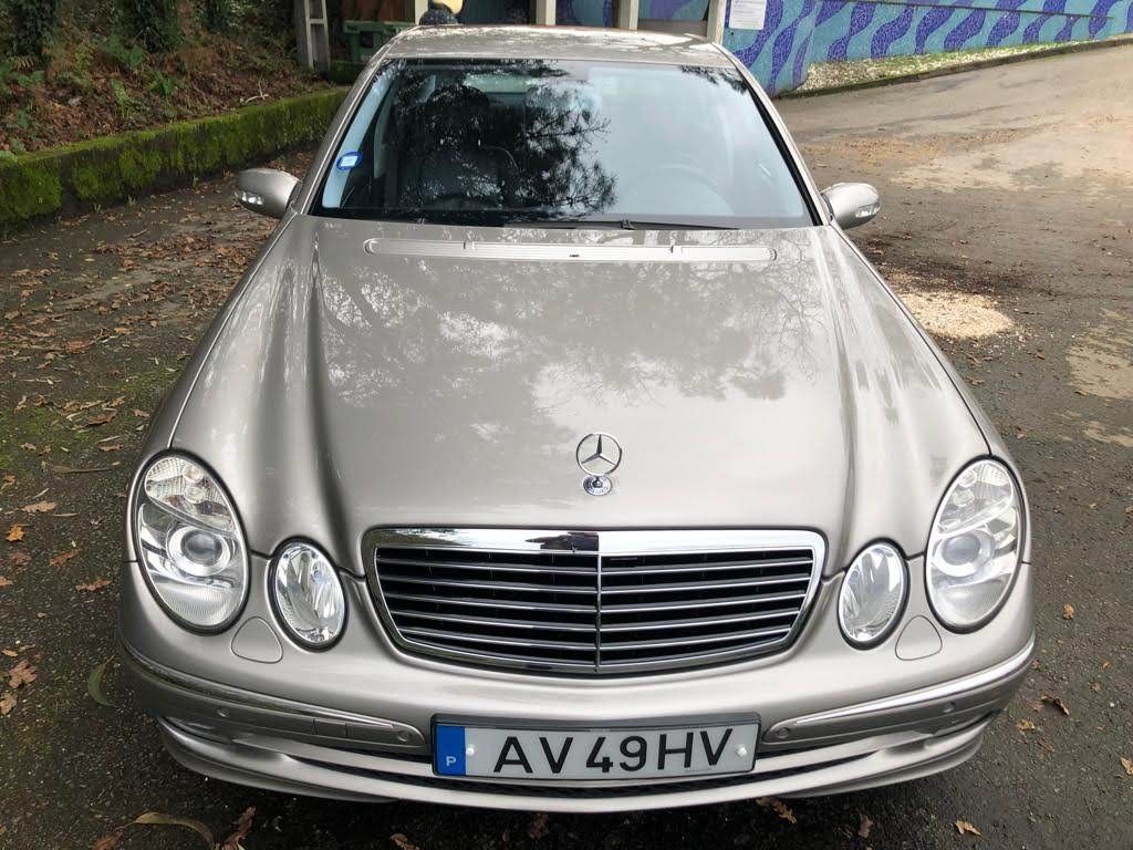 Mercedes-Benz E220