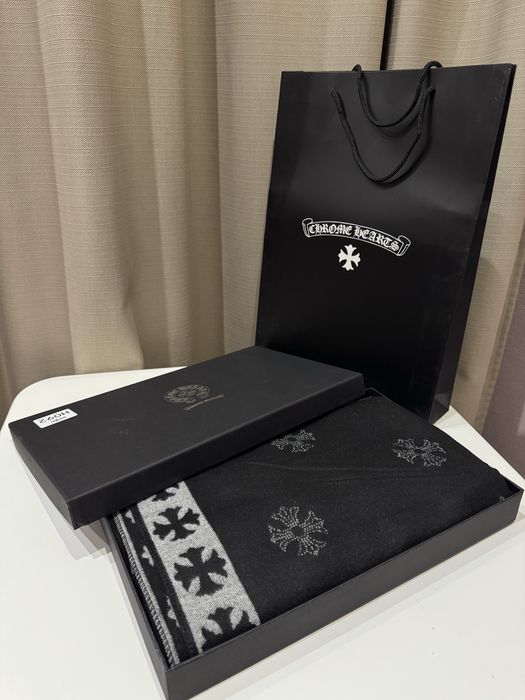 Шарф теплий кашеміровий Chrome Hearts подарунок хром хартс палантин