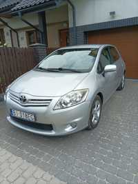 Toyota Auris 2011  1.4 Benzyna