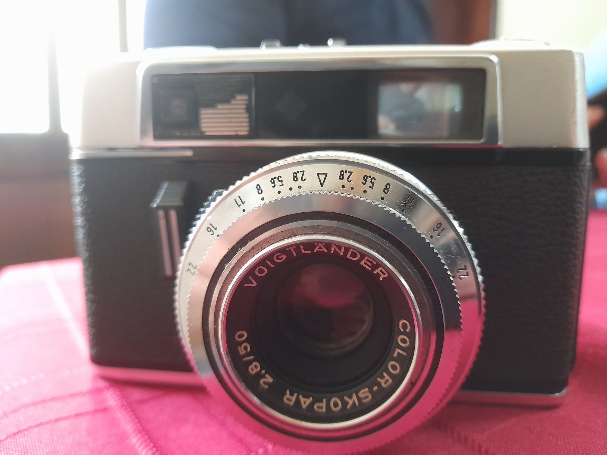 Máquina fotográfica "voigtlander"