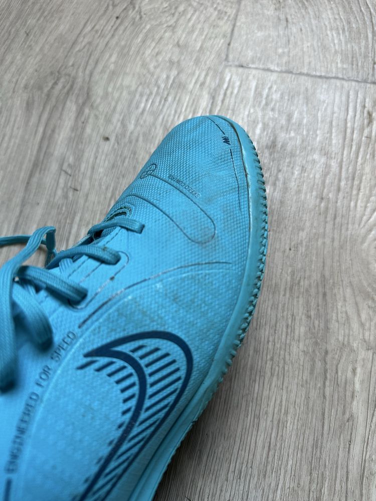 Футзалки Бампи Nike Mercurial 41