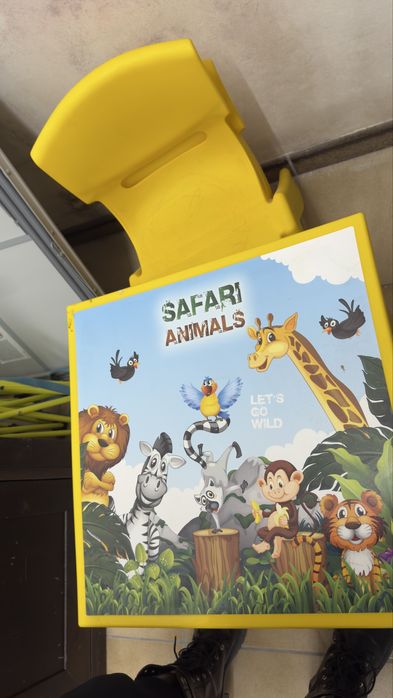 Mesa +2 cadeiras infantil