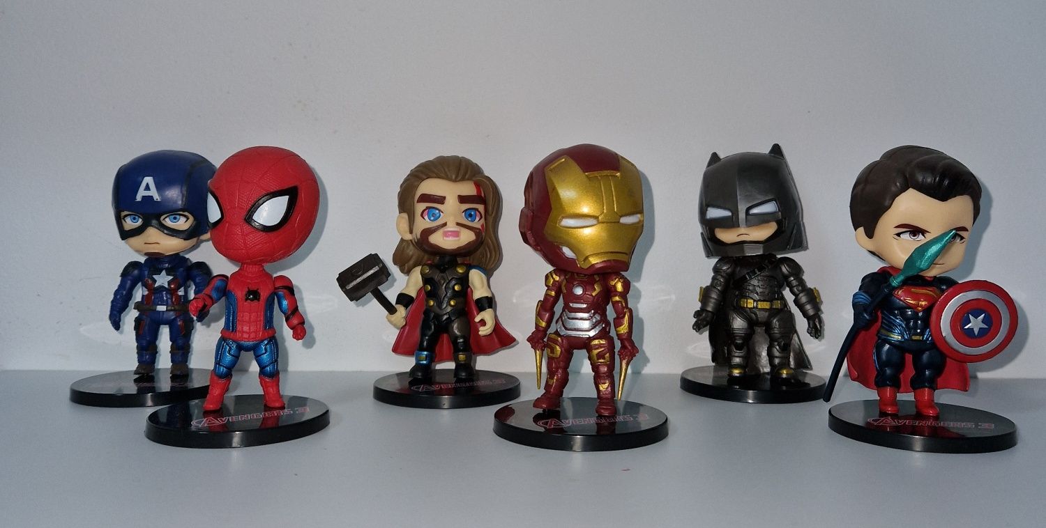 Conjunto 6 bonecos marvel