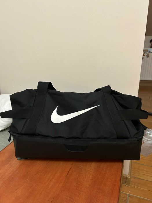 torba nike z dodatkową  komorą