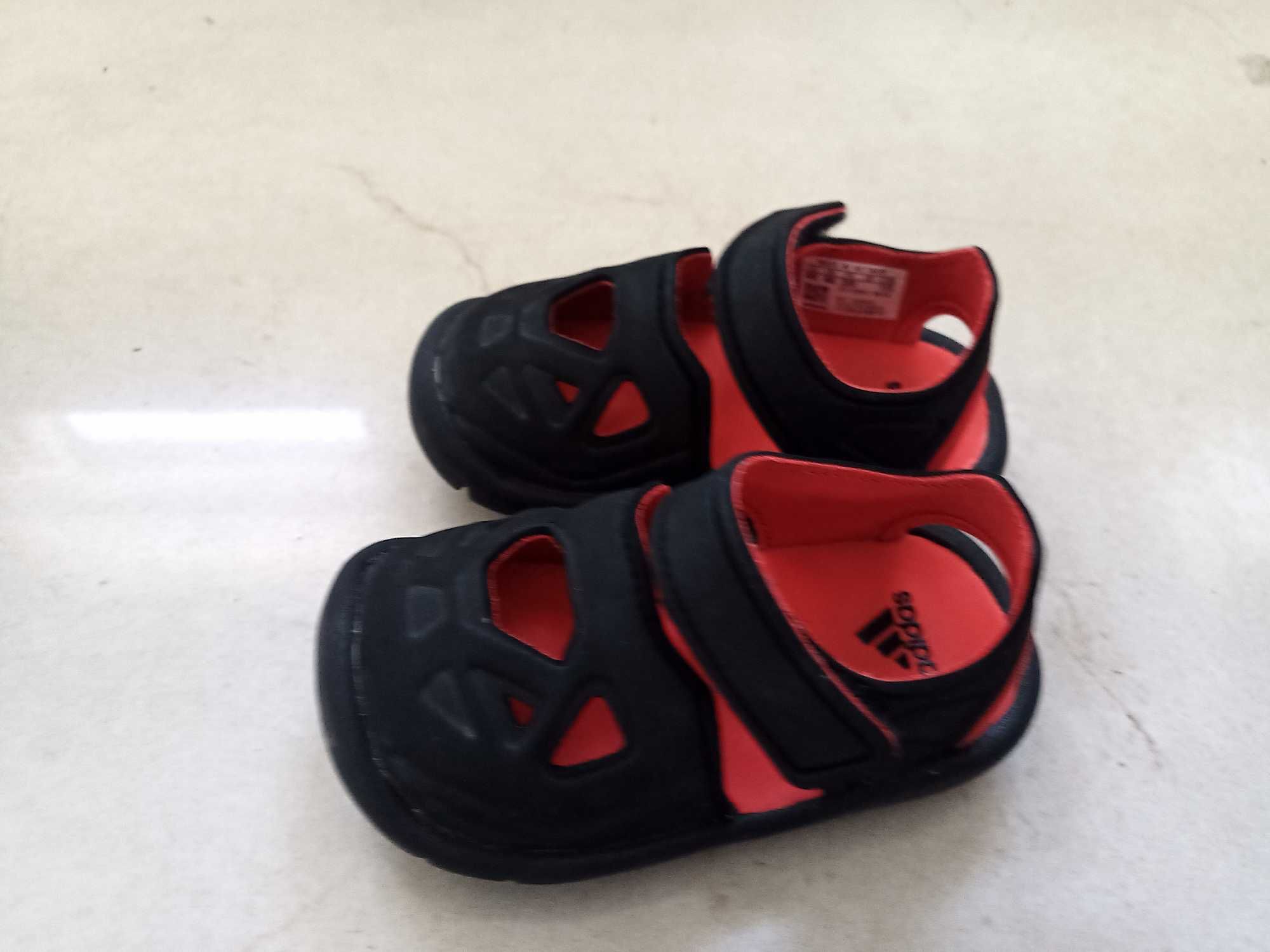 Sandały adidas r. 20 buty do wody